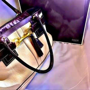 COACH Hampton Off White Leather Carryall